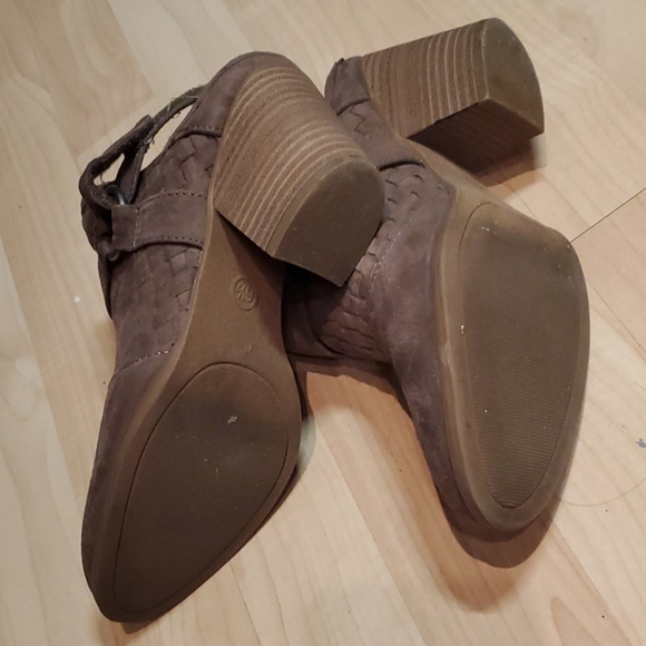 Booties - Picture 5 of 5